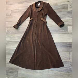 The D.W Studio by David Warren Vintage Brown Trench Coat Dress in size 6